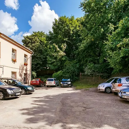 Cozy Old Town In Trendy Neighbourhood Butas